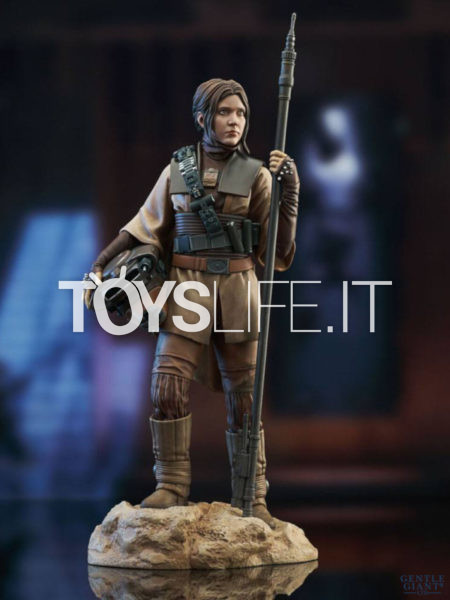 Gentle Giant Star Wars Return Of The Jedi Leia Organa in Boussh Disguise Premier Collection 1:7 Statue