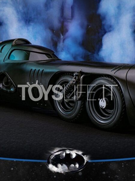 Hot Toys DC Batman Returns Batmissile 1:6 Vehicle Replica