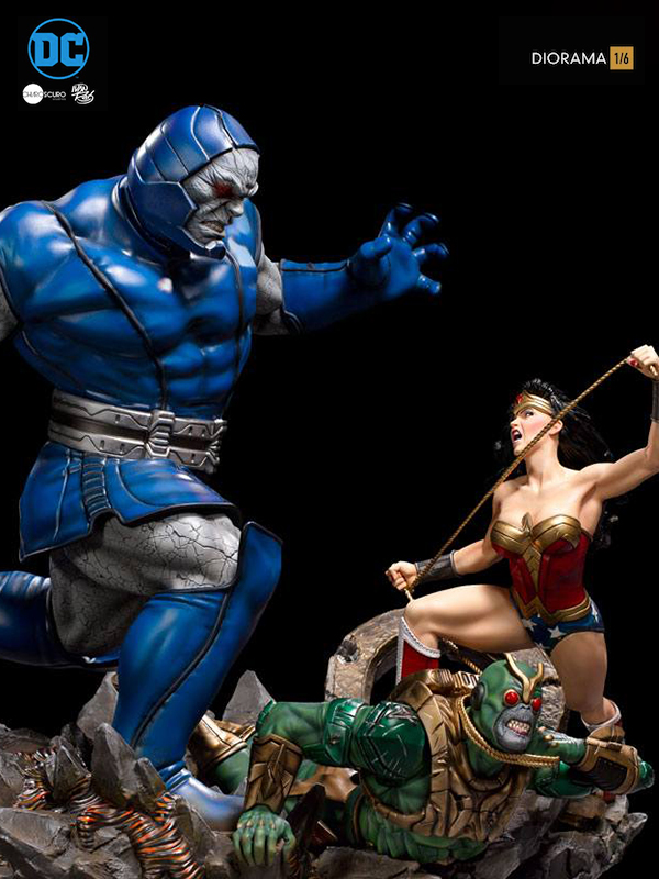 Iron Studios DC Comics Wonder Woman Vs Darkseid 1:6 Diorama by Ivan Reis