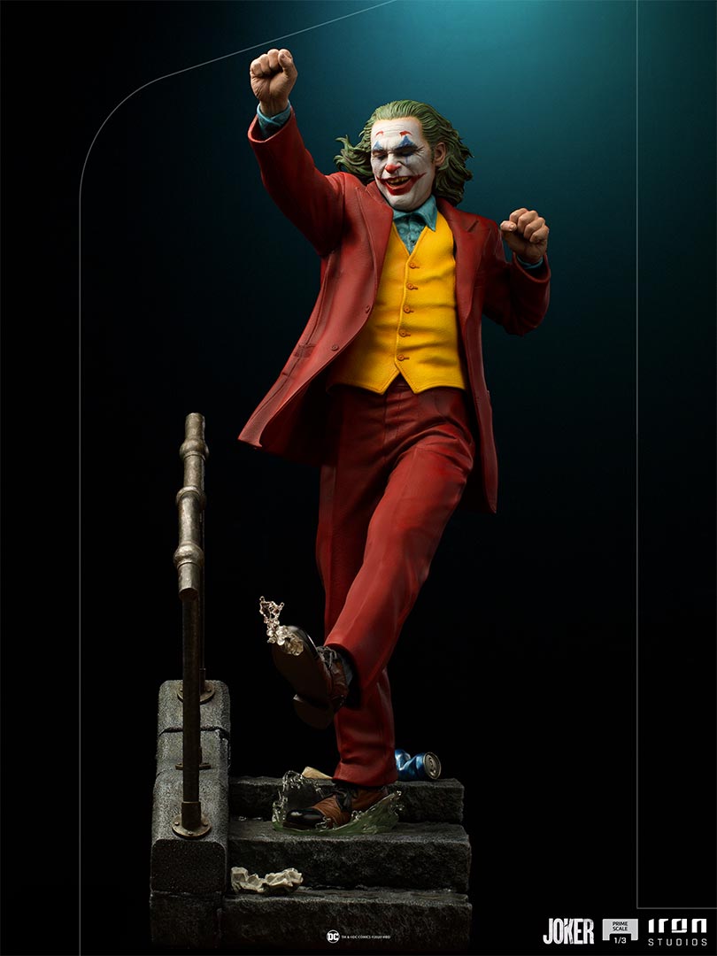 Iron Studios DC The Joker Joaquin Phoenix 1:3 Statue