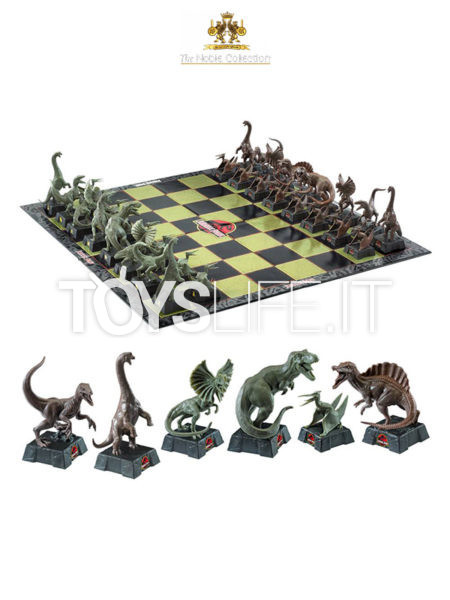 Noble Collection Jurassic Park Dinosaurs Chess Set