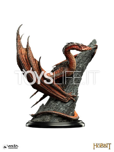 Weta The Hobbit Smaug the Magnificent Statue